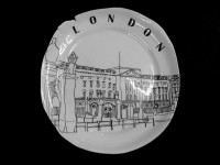 http://www.francesleeceramics.com/files/gimgs/th-7_london_plate_franceslee_ceramics_london.jpg