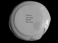 http://www.francesleeceramics.com/files/gimgs/th-7_scarborough_plate_franceslee_ceramics_back.jpg
