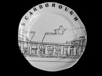 http://www.francesleeceramics.com/files/gimgs/th-7_scarborough_plate_franceslee_ceramics_pavillion.jpg